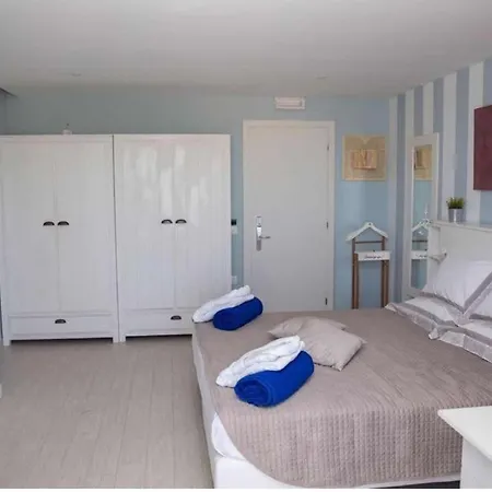 Sidari Beach Hotel Otel 3*