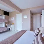 Sidari Beach Hotel 호텔