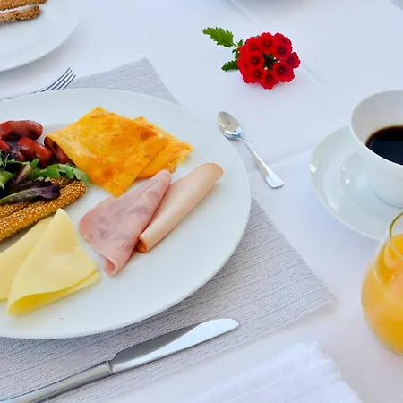 Sidari Beach Hotel Szálloda 3*