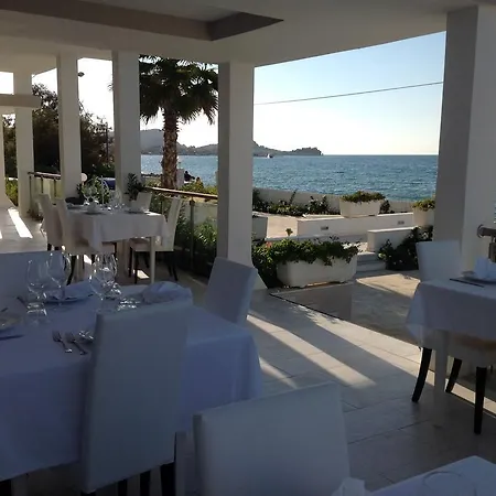 Sidari Beach Hotel 3*