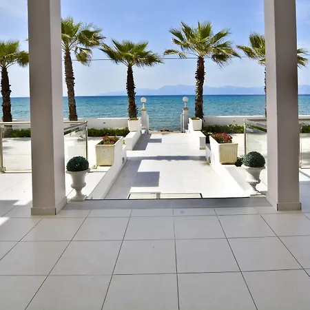 Sidari Beach Hotel 3*