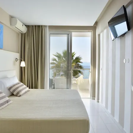 فندق Sidari Beach Hotel 3*