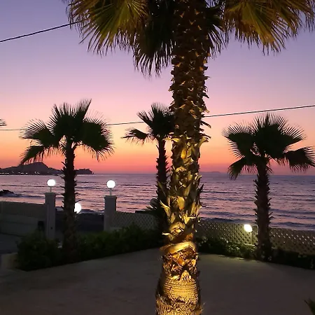 Sidari Beach Hotel Szálloda Szidári