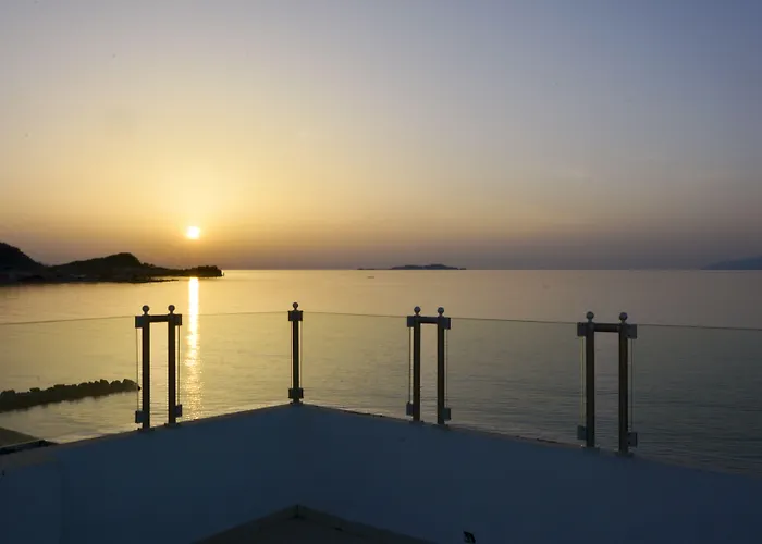 Sidari Beach Hotel 3*