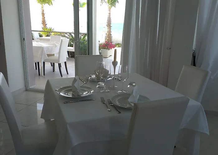 Sidari Beach Hotel Szálloda 3*