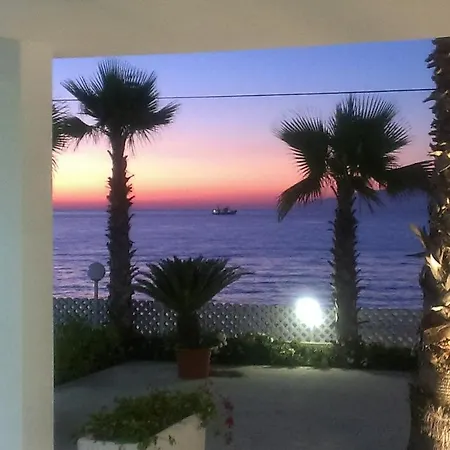 Szálloda Sidari Beach Hotel 3*